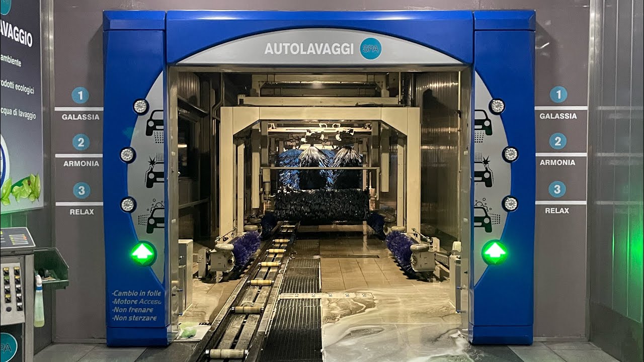 WashTec Softline Linear Tunnel Car Wash “Autolavaggio Villa”