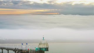 Zinnowitz im und über dem Nebel. 4K Drohne über Usedom 2020