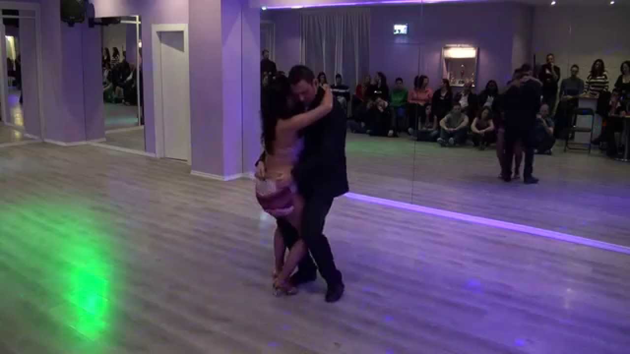 Africadançar Israel 2015 - Kizomba Improvisation - Liza & Adi לטינית משפטים