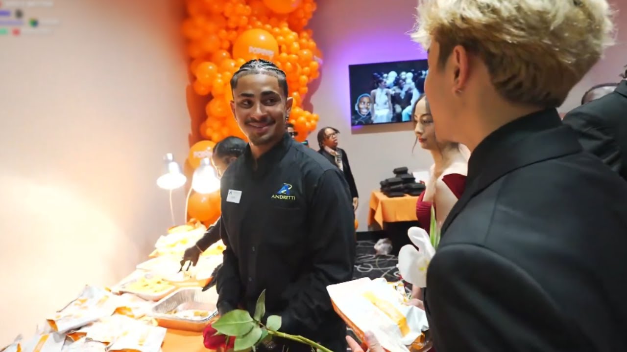 Jason Makes A Kind Fan's Night At Streamer Prom! - YouTube