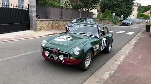 MGB GT V8 SEBRING 1er tour de roues