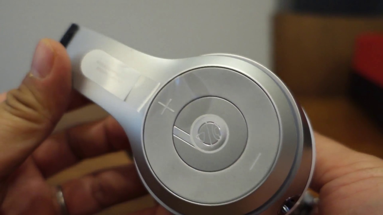 beats solo matte silver