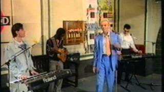 Heaven 17 - Crushed By The Wheels (Cut) (Mimed) BBC 1983 Saturday Superstore.