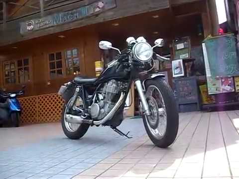 Yamaha Sr400 俺の音最高 かっこいいsr400 カフェレーサー Youtube