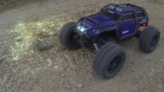 Traxxas SUMMIT 1/10 Over Comes The Barrier [GoPro 3 Black &amp; Sony Vegas 11]