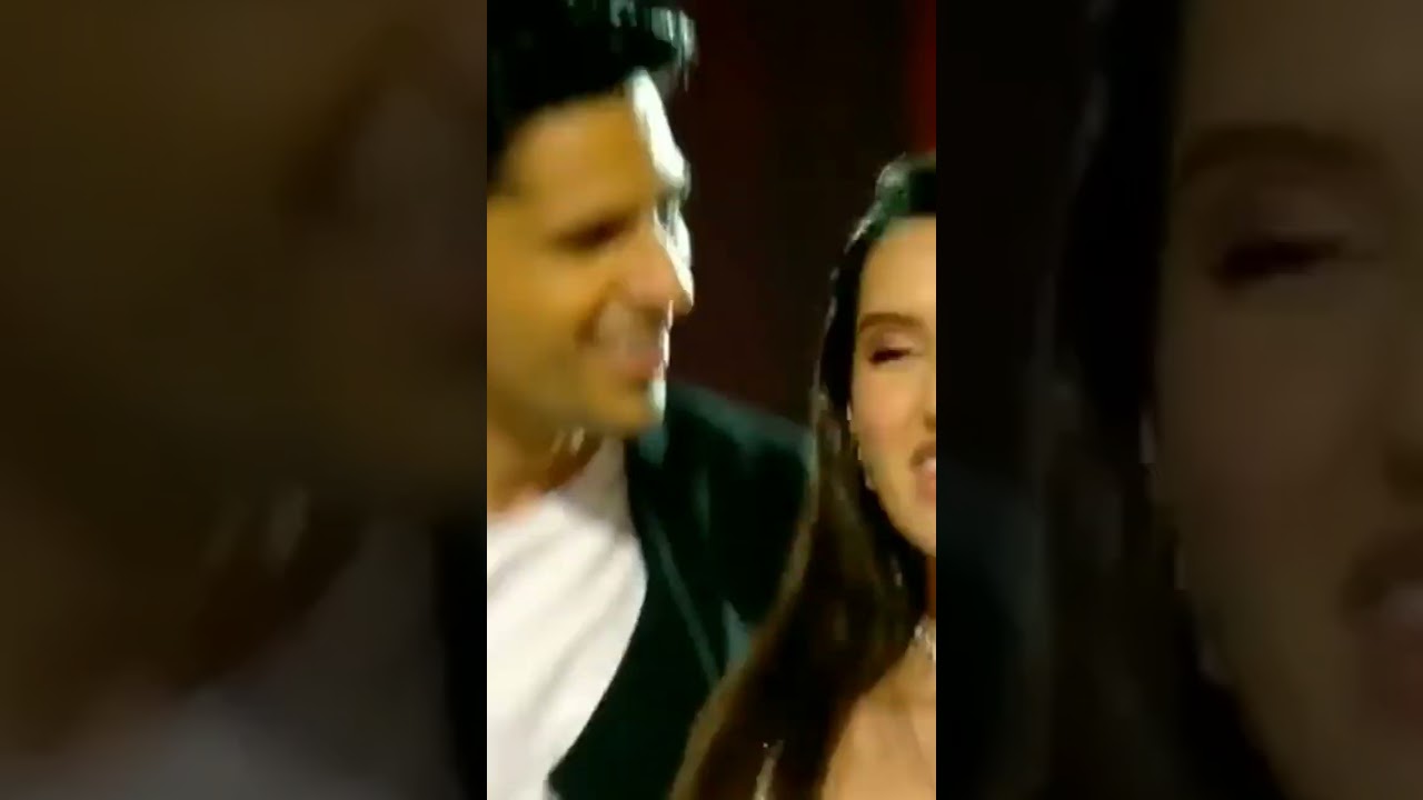 Manike Mage Hithe Dance on Jhalak Dikhla ja |Nora Fategi Dance Moves | 