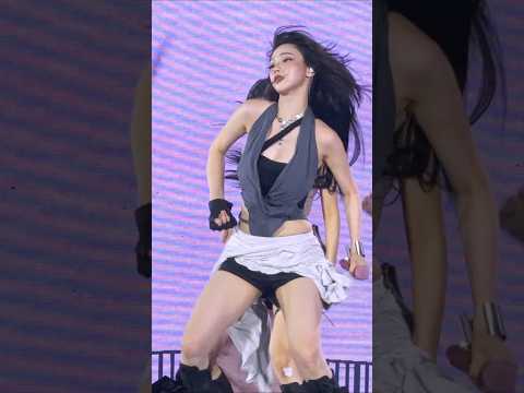 aespa KARINA 'SHAKIN'' Fancam | エスパ カリナ チッケム