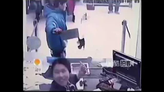 Worst Bank Robber Ever, Korean Drama Gives Woman Heart Attack - Dumpling News
