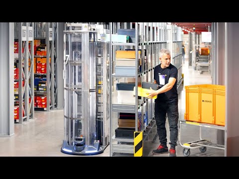 Mobile picking robot TORU at Zalando - interacting with different handover solutions