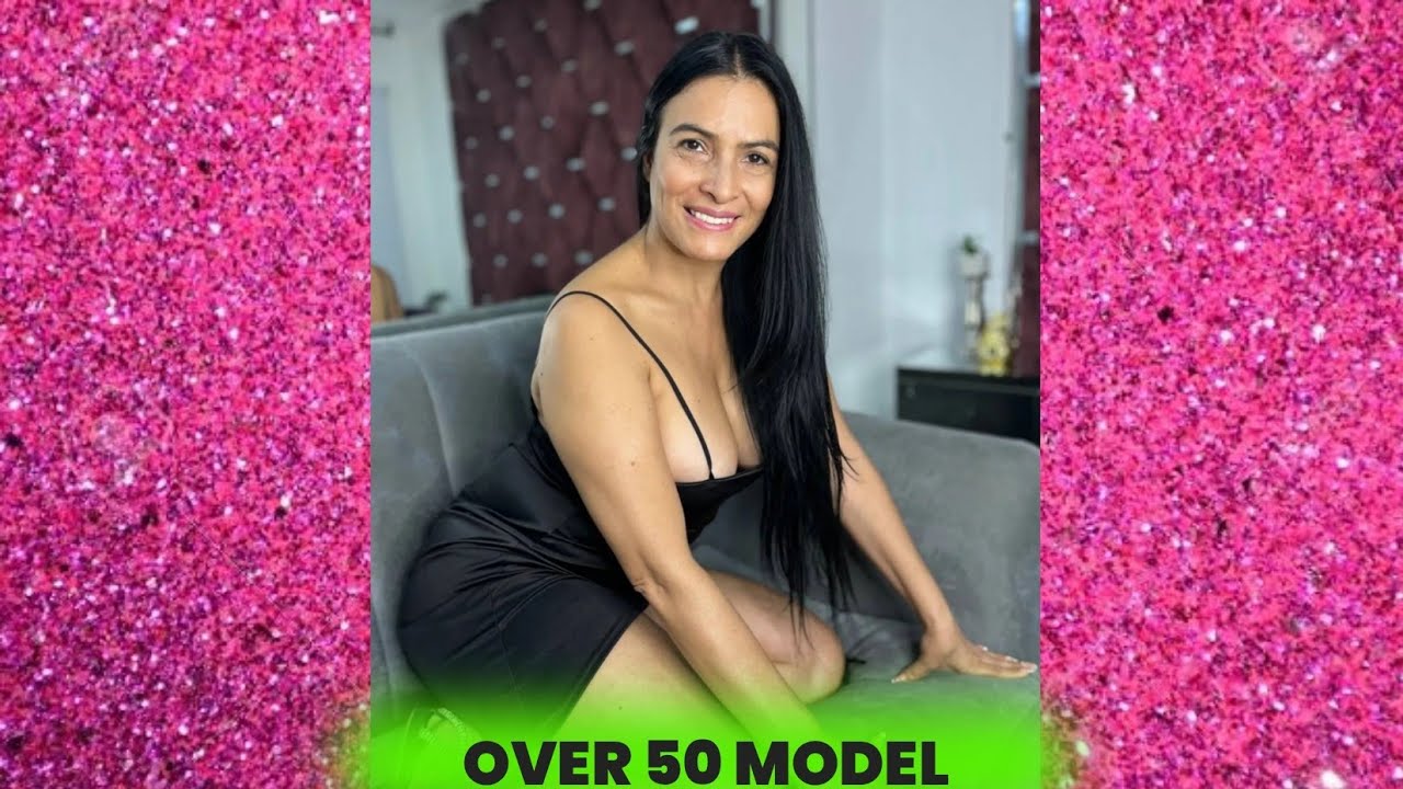 Моника 💋 Естественная красота. Женщины старше 40 лет | Зрелая модель 🍑 Икона моды, Биография