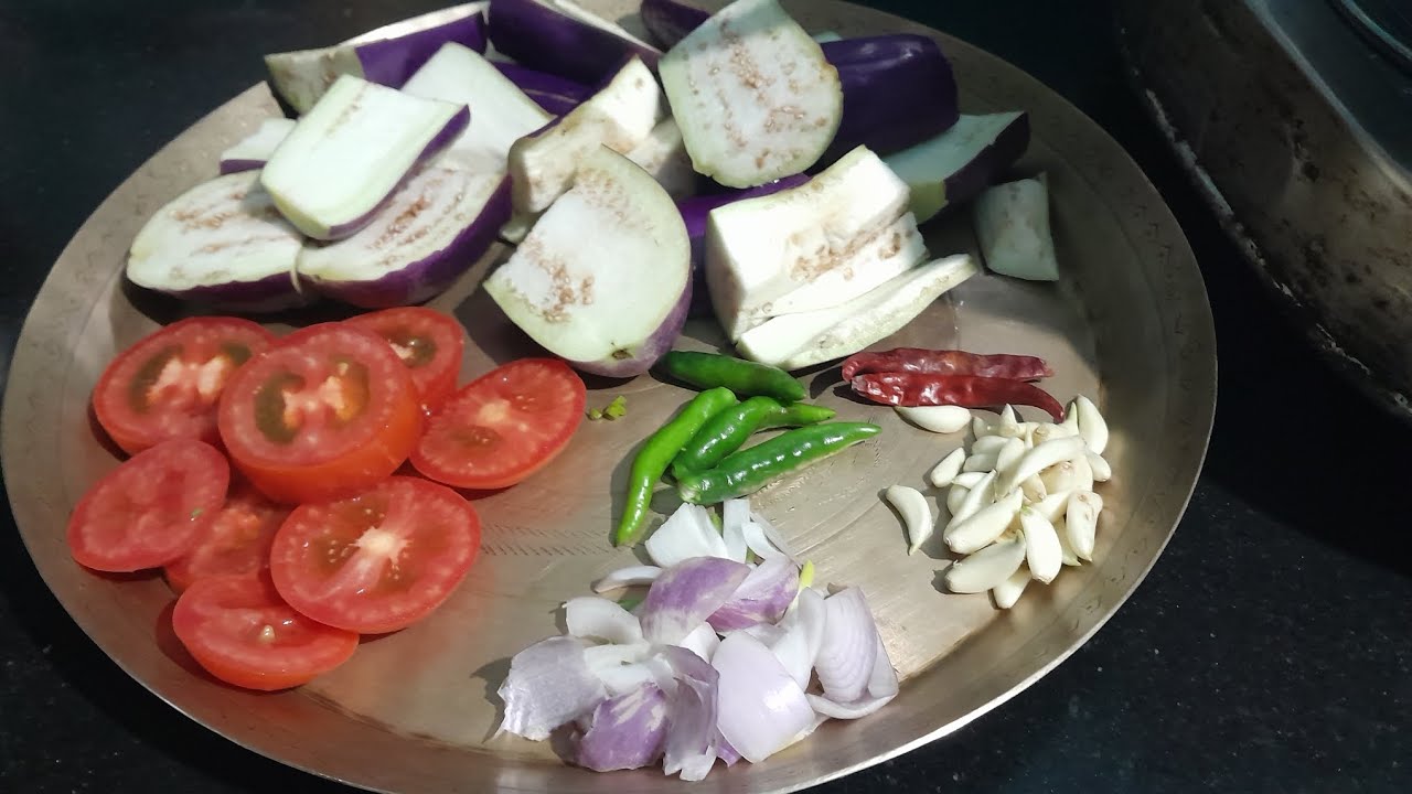 অসাধারণ  বেগুন ভর্তা রেসিপি বানালাম কেমন লাগলো বন্ধুরা জানাবেন 