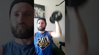 Celebrity Quando o pré-treino bate forte 😁😂😂#musculação#motivação Profile