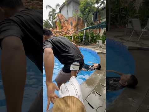 WADUH DI TENDANG AYANG