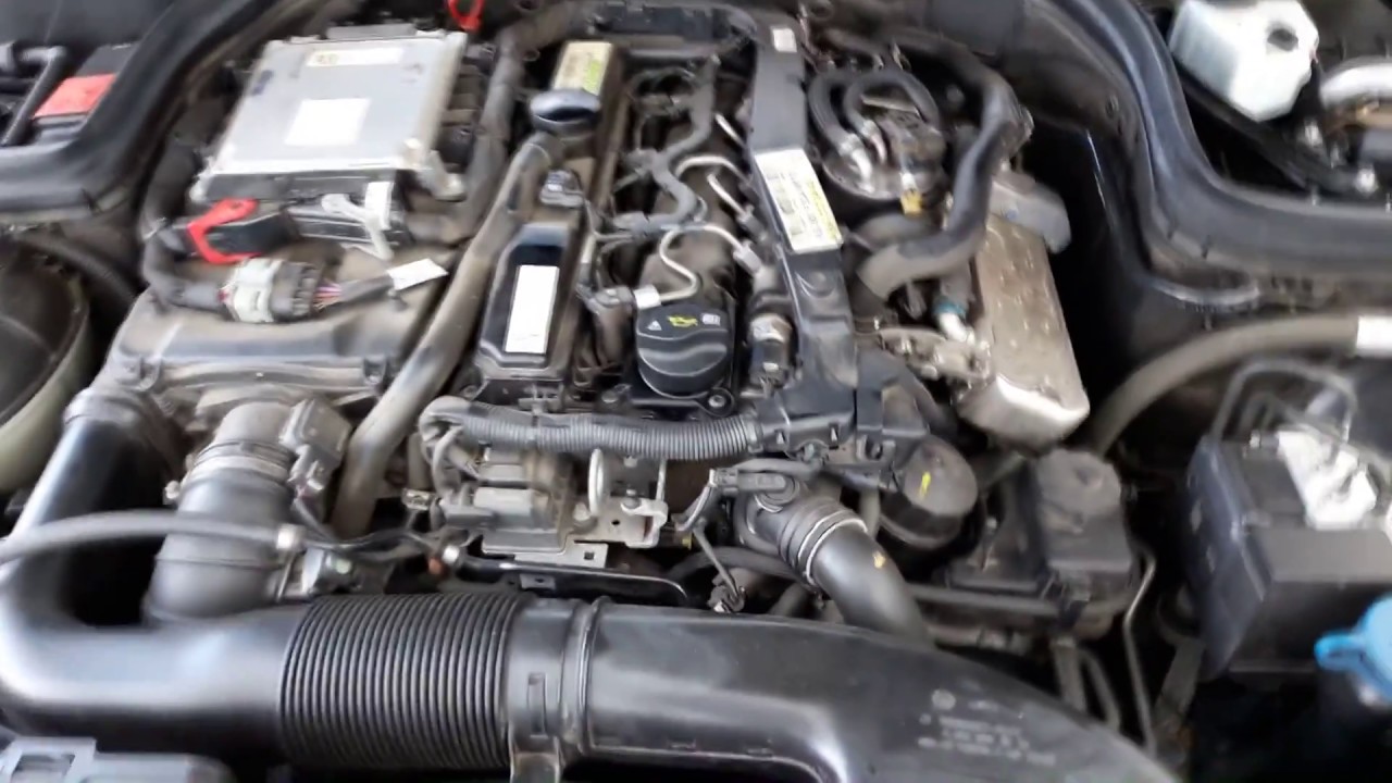 Oil filter change replacement Mercedes C-Class W204 