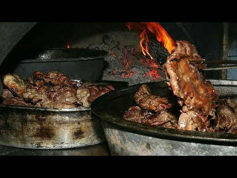 Video: Kuzu Kebabı Nasıl Pişirilir