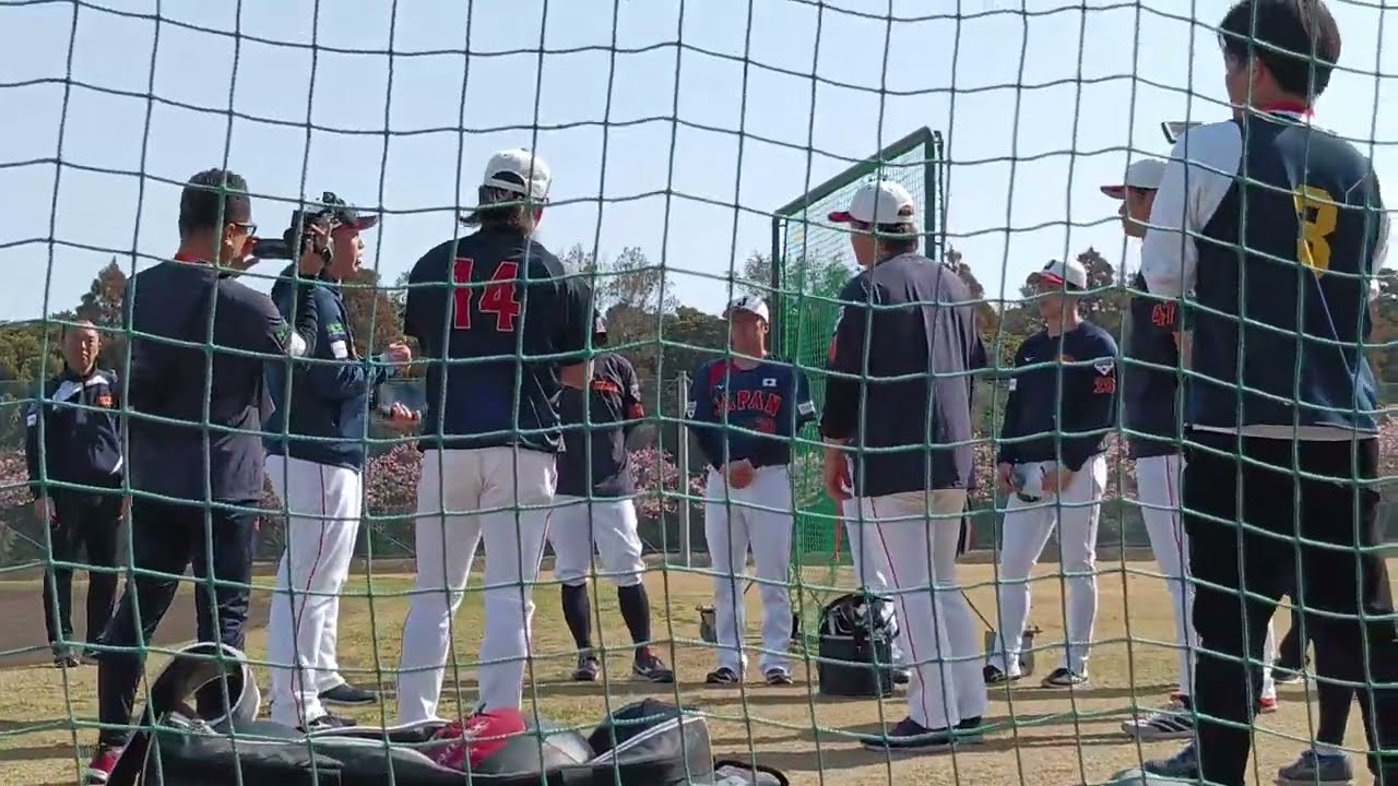 2026年2月23日　侍ジャパン　宮崎キャンプ　『投手陣がサブグラウンドに集結♡　※最前列で撮影』