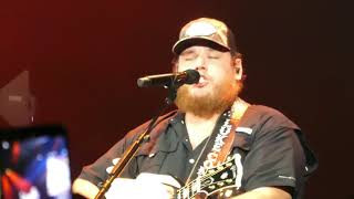 C2C Berlin - Luke Combs -  #Hurricane - Main Stage - Headliner - Verti Music Hall - #LukeCombs