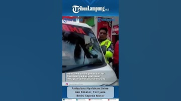 Ambulans Nyalakan Sirine dan Rotator, Ternyata Berisi Sepeda Motor #Shorts #TRIBUNLAMPUNG