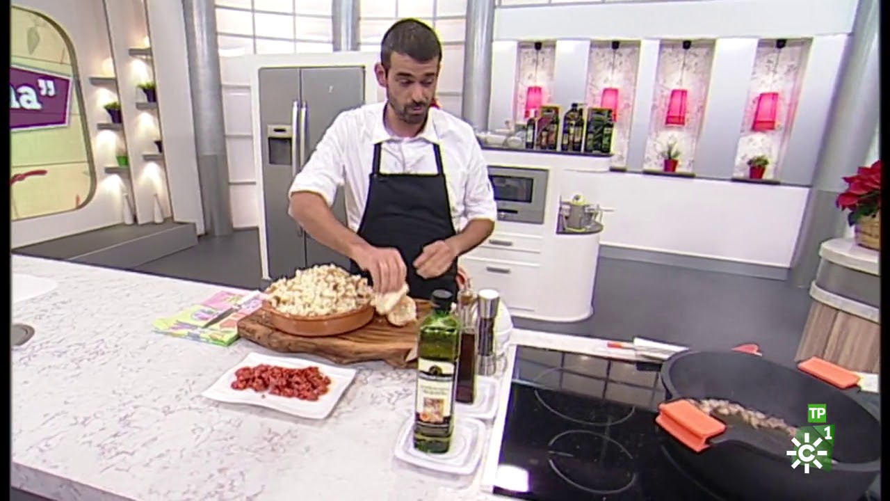 Cómetelo | Migas "de la Ena" con jamón.