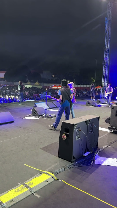 Caska anak #kakaslank di Hut slank 41