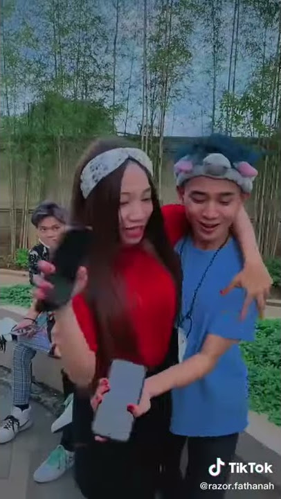 TikTok Razor Fathanah Terbaru