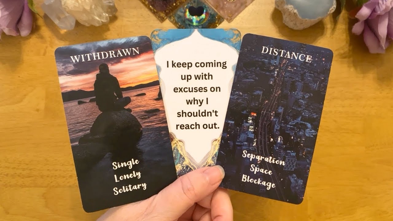 HERE'S WHY THEY HAVEN'T CALLED OR TEXTED YOU YET! 😢 (COLLECTIVE LOVE READING) Tarot🩷