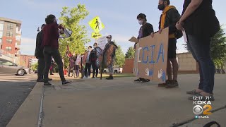 Protestors call for reopening of immigration offices