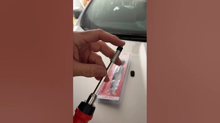 Milwaukee 27-in-1 Ratcheting Screwdriver's Annoying Bit Removal