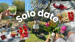 Solo Date Vlog 🍓 How to Have a Whimsical Spring Picnic 🧺🌸
