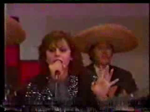 Rocío Dúrcal - Tu Abandono y Me Gustas Mucho - En Vivo