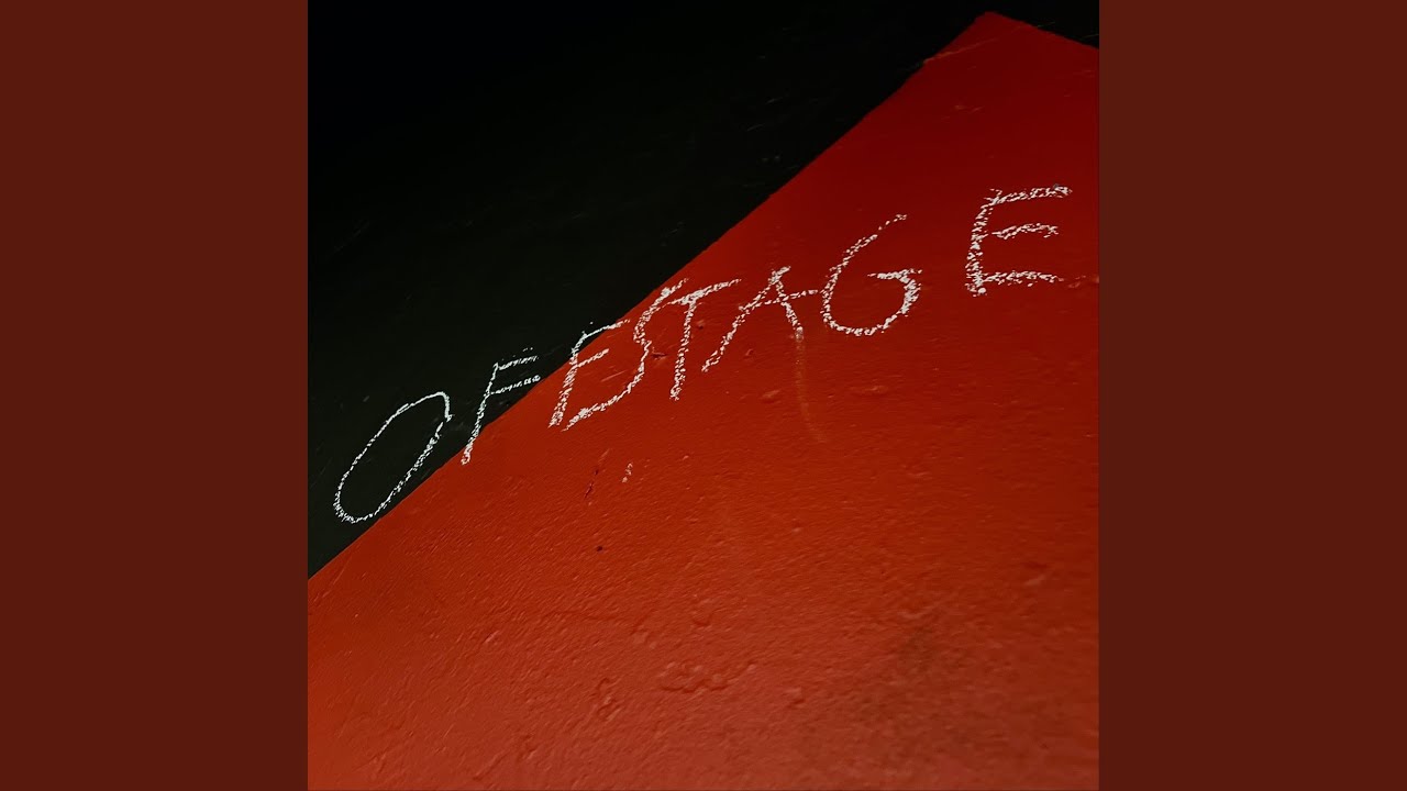 Offstage adlı videoyu YouTube'da izle Offstage adlı videoyu YouTube'da izle