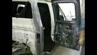 Great Panel Beaters in Dunedin   Castle Street Panelbeaters Dunedin NZ screenshot 3