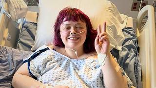 My Knee Pain Turned Out to Be a RARE Bone Cancer at 23 "It's INCURABLE!"
