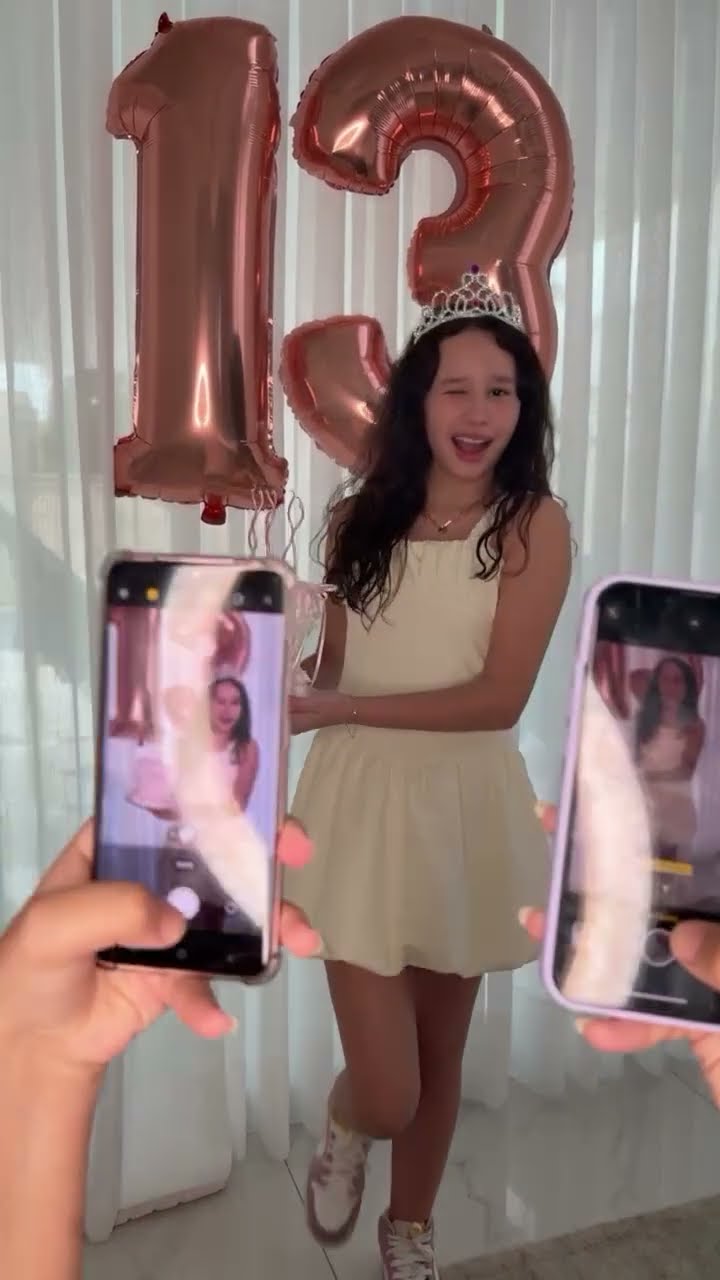 Today is my 13th birthday ? #valentinapontesofc