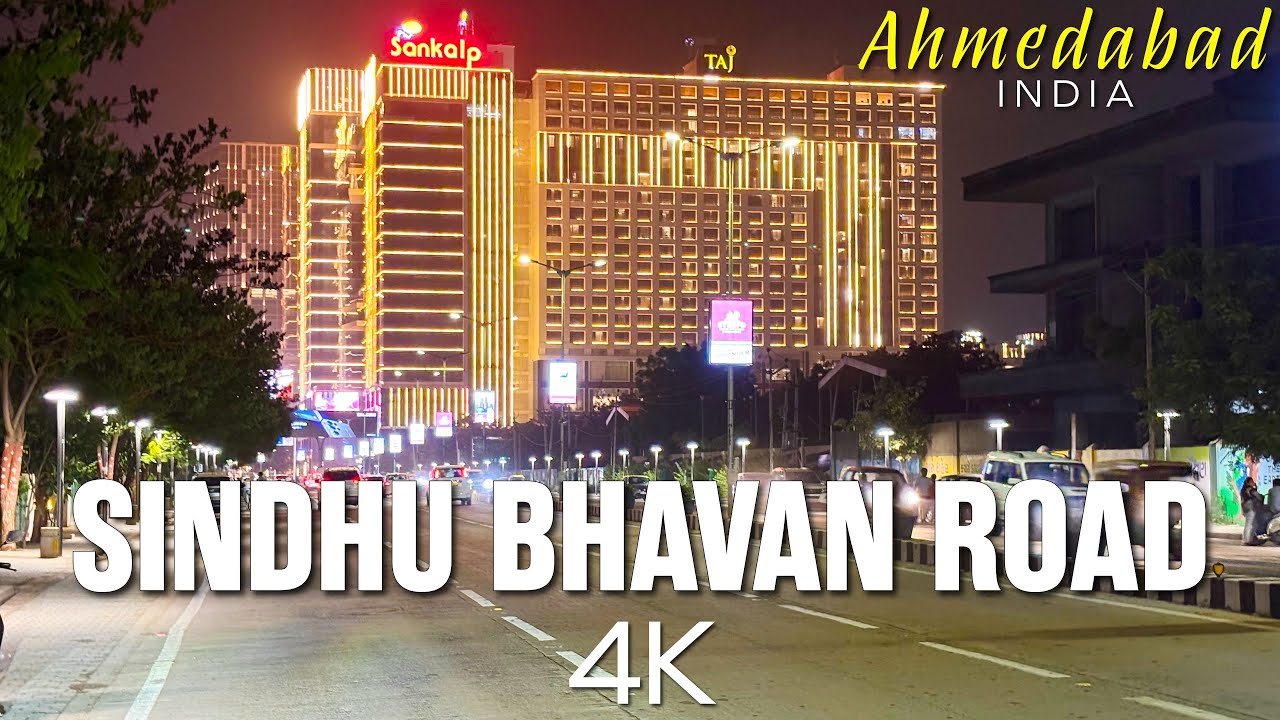 Sindhu Bhavan Road Ahmedabad 4K Night Drive | Popular road of Ahmedabad city | Roving with Sagar