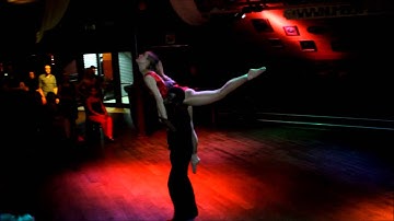 Dancing-Ray&Pauline,SalsaCasaLoca-Zouk Edition&LadiesNight,Numbr4,FilmdByNiels,Utrecht,sat29June2013