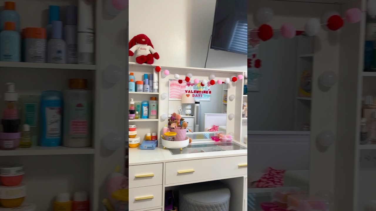 Decorate for Valentine’s Day❤️ 