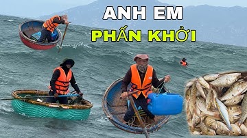 820 ) BỮA CÂU QUÁ TRỜI CÁ, BÀ CẬU ĐÃI CHO ANH EM ĐOÀN THÚNG RỒI.