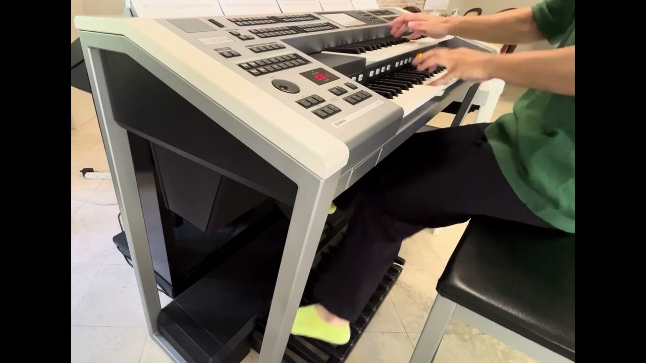 「フニクリ・フニクラ」〜