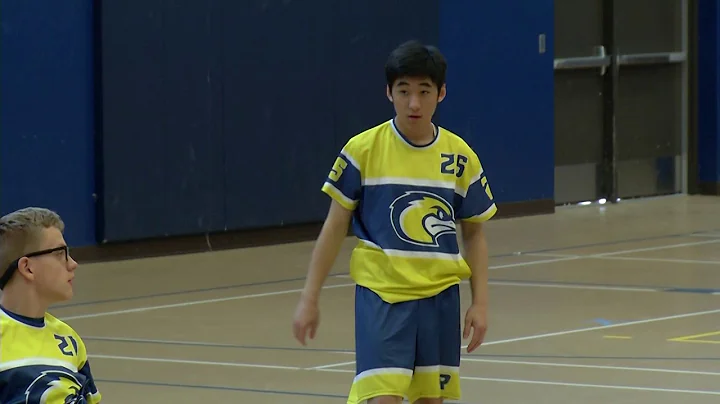 Vincent Luu's Diving Catch for Robbinsdale/Hopk......