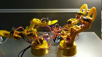 用 PCA9685 同時控制四台機械手臂