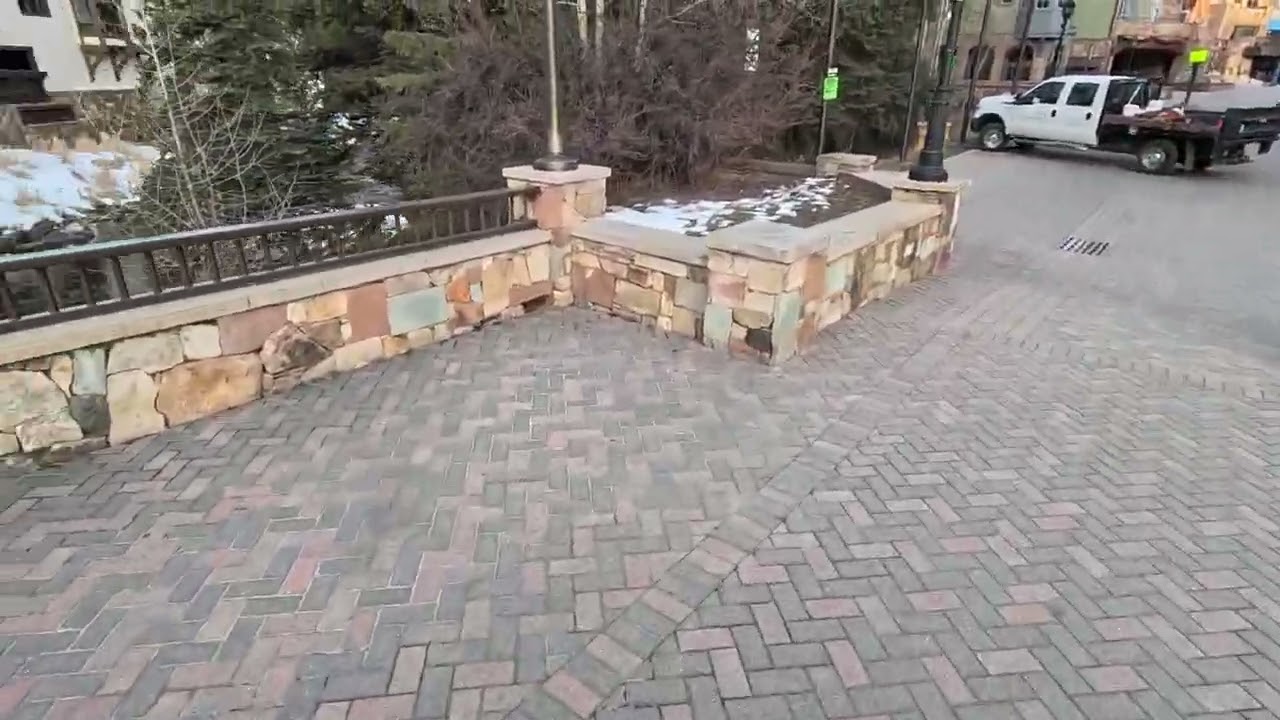 (27/02/26) Vail Mountain - Walking in the Village to Gondola One( 1080p60fps)