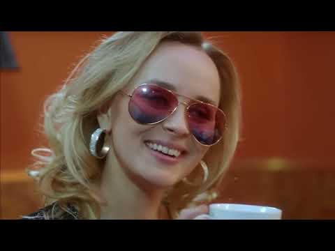 Скромная Ирина соглашается заменить сестру-певицу в клубе, но находит труп! БАРЫШНЯ И ХУЛИГАН
