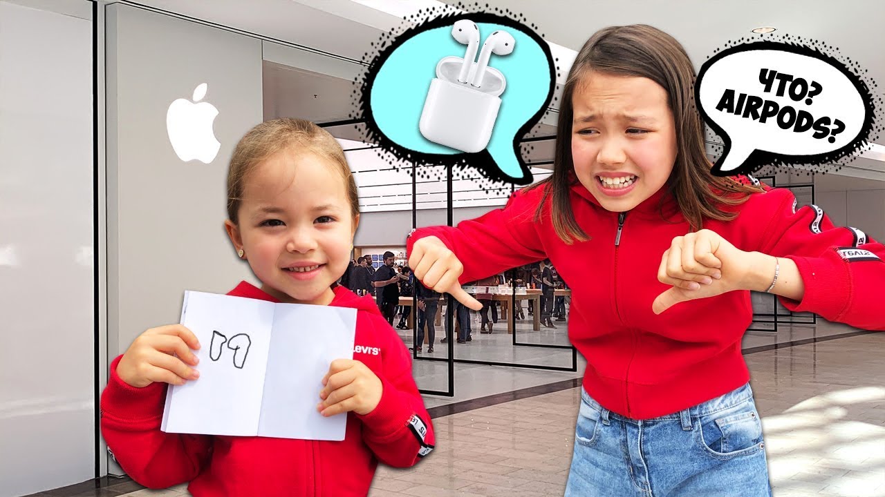 Анютка малютка рисует