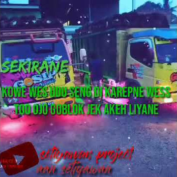 Story wa bagus versi gosip jalanan 😎😎