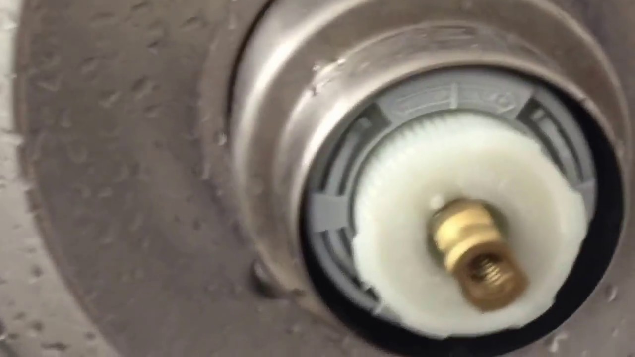 Delta Porter Shower Faucet Adjust Hot And Cold Remove Reverse