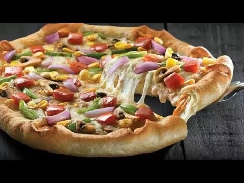 Chicken Tikka Cheese Burst Pizza | Domino's Style Cheese Burst Pizza Recipe