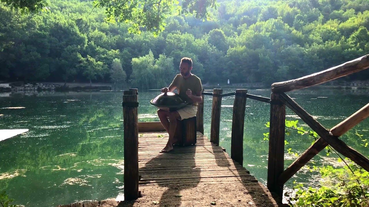 D Kurd  Nami Handpan   Player Marco Bandera