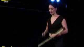Juggling-Devil Stick tricks