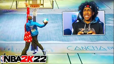 My 2 Way Slasher Is UNTOUCHABLE!🤯BEST SLASHER BUILD ON NBA 2K22!